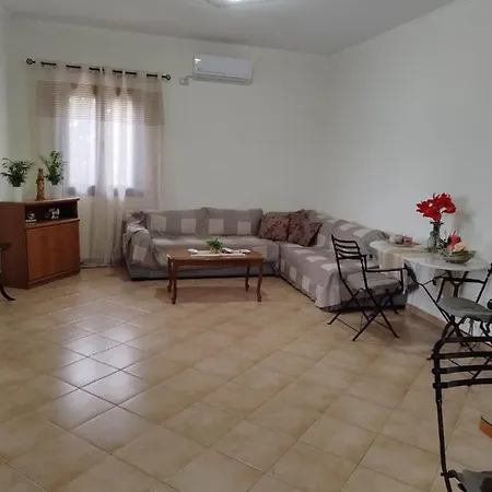 Apartment Alexander *